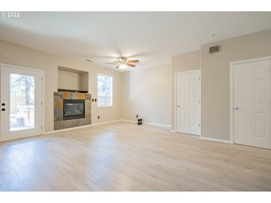 5615 NE 60th Ave, Vancouver, WA 98661 - photo 4