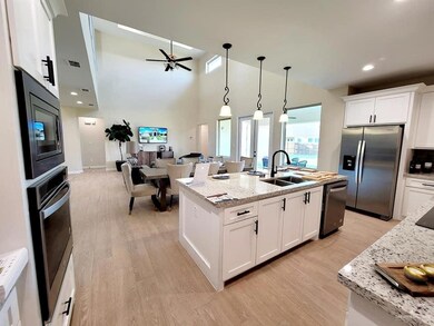 1607 Saint Claire Ave, Edinburg, TX 78539 - photo 6