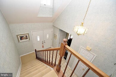 8812 Doves Fly Way, Laurel, MD 20723 - photo 6