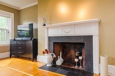 1757 Beacon St unit 3, Brookline, MA 02445 - photo 4