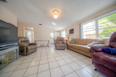 2118 Harris Ave-7