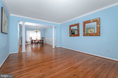 9521 Stoneoak Rd, Baltimore, MD 21236 - photo 6