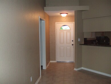 2208 Spruce Dr, Rosenberg, TX 77471 - photo 5