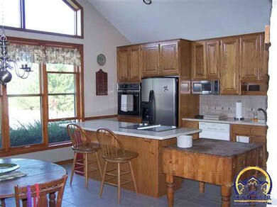 14831 158th Rd, Mayetta, KS 66509 - photo 3