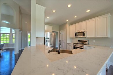 890 Meadowbrook Ln, Franklin, IN 46131 - photo 7