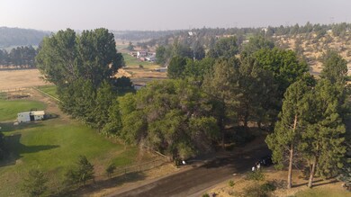 2-web-or-mls--4018 NW Xavier Ave, Redmon