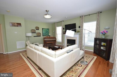 12548 Erroll Ln, Bristow, VA 20136 - photo 7