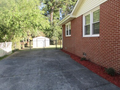 1030 Decatur Rd, Jacksonville, NC 28540 - photo 3
