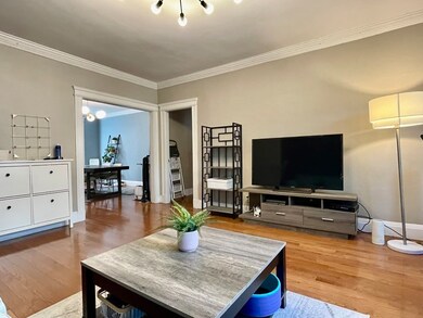 32 Summit Ave unit 4, Brookline, MA 02446 - photo 2