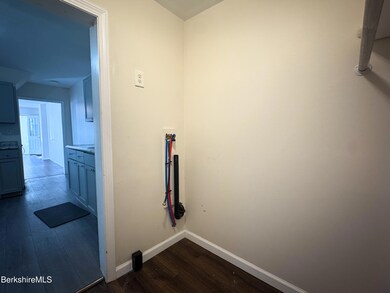 50 John St, Pittsfield, MA 01201 - photo 7