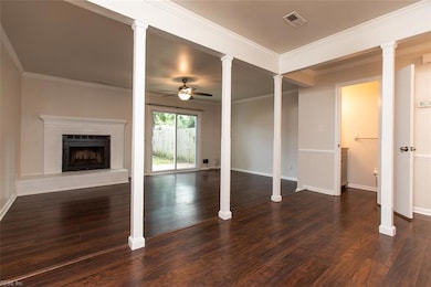 Spacious Living Room!
