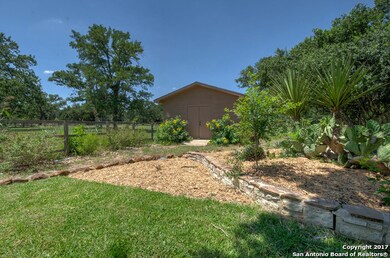 10235 Huntress Ln, San Antonio, TX 78255 - photo 7