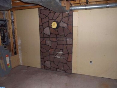 114 Weishample Rd, Hegins, PA 17938 - photo 2