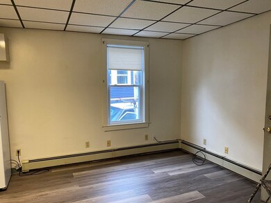 21 N Warren St unit 1R, Woburn, MA 01801 - photo 3