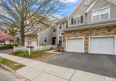 1305 Dahlia Cir, Dayton, NJ 08810 - photo 2