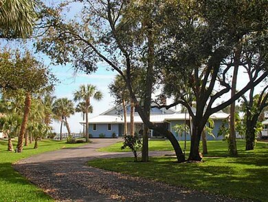 116 N Sewalls Point Rd, Stuart, FL 34996 - photo 2