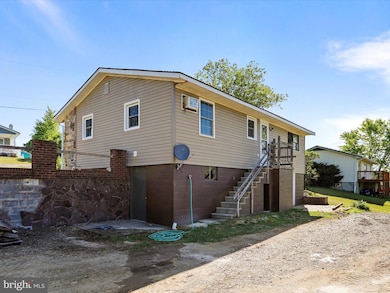 155 Cypress Dr, Keyser, WV 26726 - photo 3