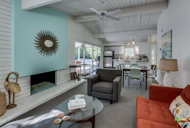 389 E Glen Cir S, Palm Springs, CA 92262 - photo 4