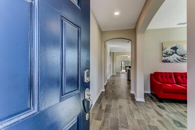 office/den/living to right of entry