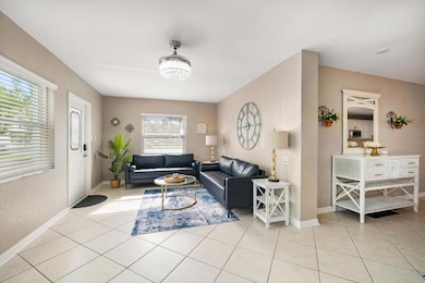 16 Paradise Ln unit 101, Treasure Island, FL 33706 - photo 5