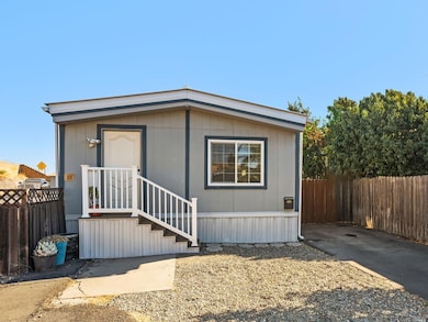 23 Anchor Dr, Suisun City, CA 94585 - photo 2