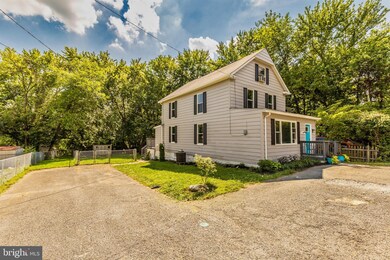 819 Tritapoe Dr, Knoxville, MD 21758 - photo 3