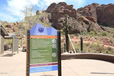 Camelback Mountain 85018 Echo Canyon Hik