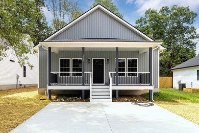 1522 2nd St, Waynesboro, VA 22980 - photo 2