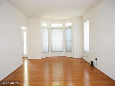 11043 Birchtree Ln, Laurel, MD 20723 - photo 2