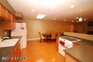Eat in Area in Kitchen