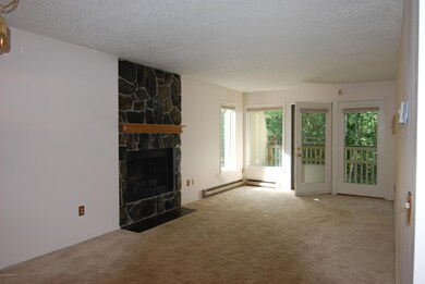 2704 Forest Park Dr unit 106, Anchorage, AK 99517 - photo 7