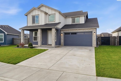 8061 Blanchard Loop, West Richland, WA 99353 - photo 2