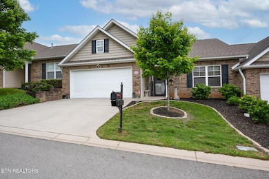 Nicely maintained Franklin Meadows!