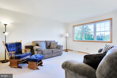 1636 Hamilton Hills Dr, Chambersburg, PA 17202 - photo 5