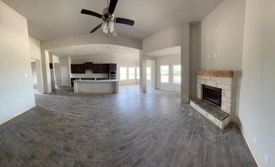 153 Hillock Ct, Decatur, TX 76234 - photo 4