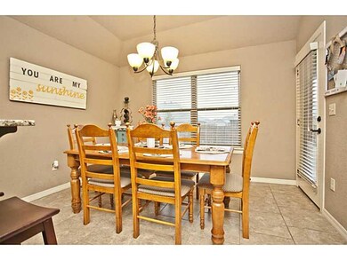 2901 W Miramar Dr, Fayetteville, AR 72704 - photo 7