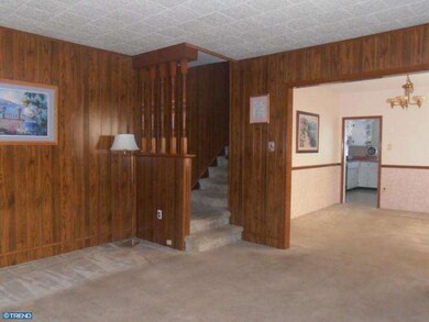 301 W Providence Rd, Aldan, PA 19018 - photo 4