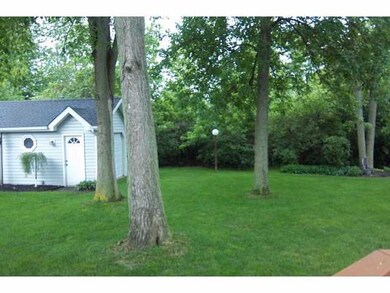 3208 Rachelle Dr, North Tonawanda, NY 14120 - photo 4