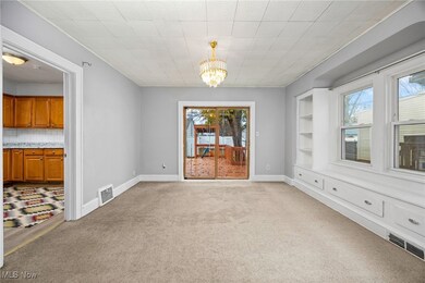 3368 Berea Rd, Cleveland, OH 44111 - photo 7