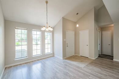 7226 Silver Star Dr, Houston, TX 77086 - photo 3