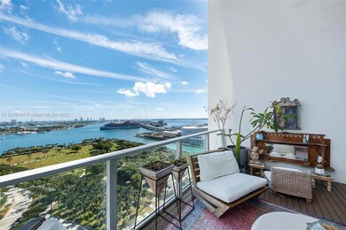 Ten Museum Park Condominiums unit 2203, Miami, FL 33132 - photo 4