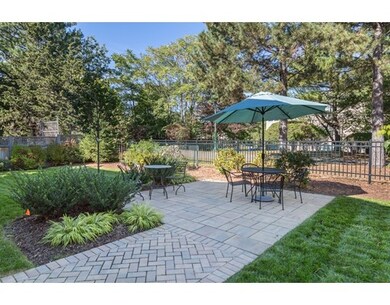 141 Harvey St unit 3, Cambridge, MA 02140 - photo 3