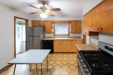 3449 Franklin St, Highland, IN 46322 - photo 5