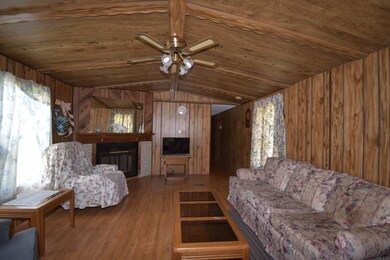 1076 Cedar Creek Rd, Linden, TN 37096 - photo 7