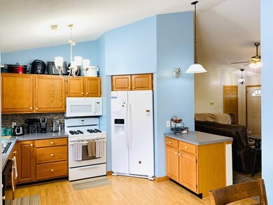 3924 W Us Highway 20, La Porte, IN 46350 - photo 5