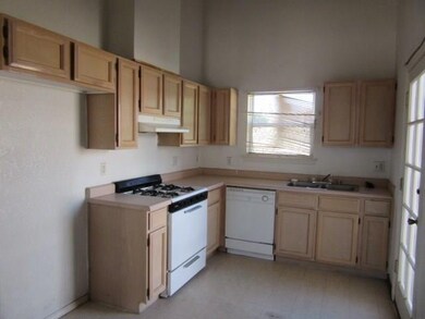 14517 Las Aguilas Dr, Horizon City, TX 79928 - photo 7