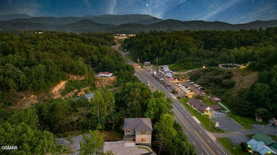 1130 Lee Cardwell Cir unit 7, Pigeon Forge, TN 37863 - photo 5