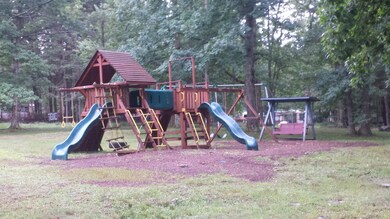 7 Cindy Ln, Hawley, PA 18428 - photo 4