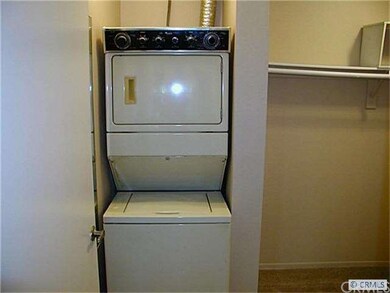 Washer & Dryer Included