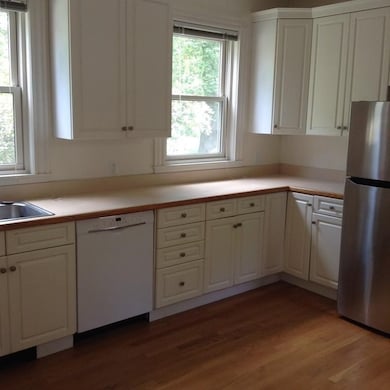 4 Eliot St unit 4R, Natick, MA 01760 - photo 5